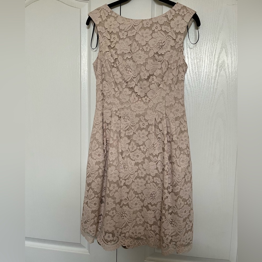Vince Camuto Cream Lace Mini Dress - Picture 2 of 8